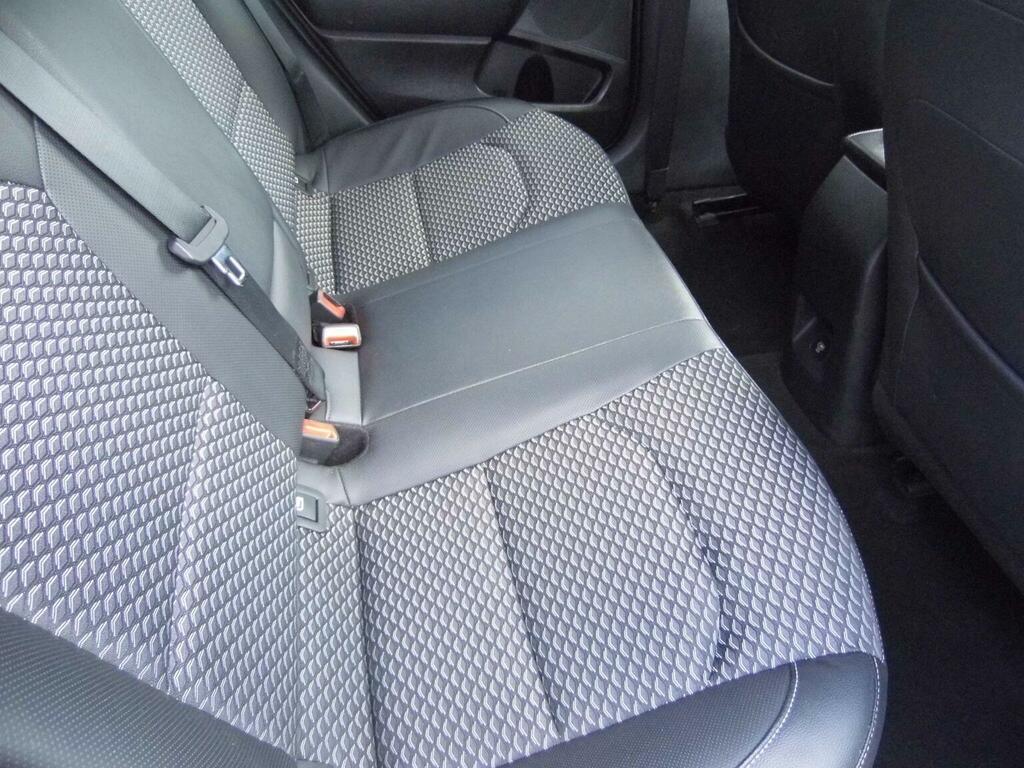 Kia Ceed Sw 2 1.5 Tgdi Isg Full Kia Warranty Until August 2 Silver #13