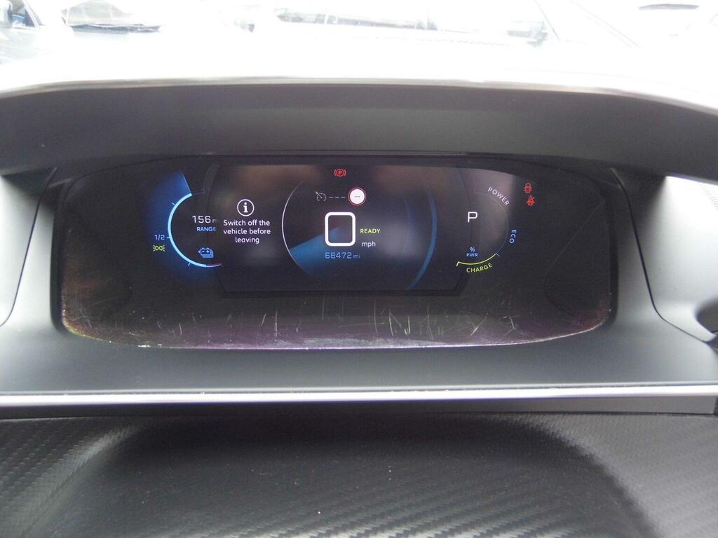 Peugeot e-208 50Kwh Gt Hatchback 7Kw Charger Yellow #21