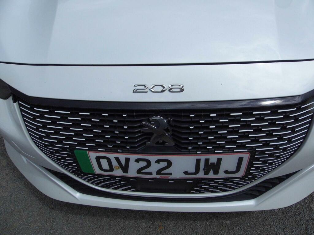 Peugeot e-208 50Kwh Gt Hatchback 7Kw Charger Yellow #27