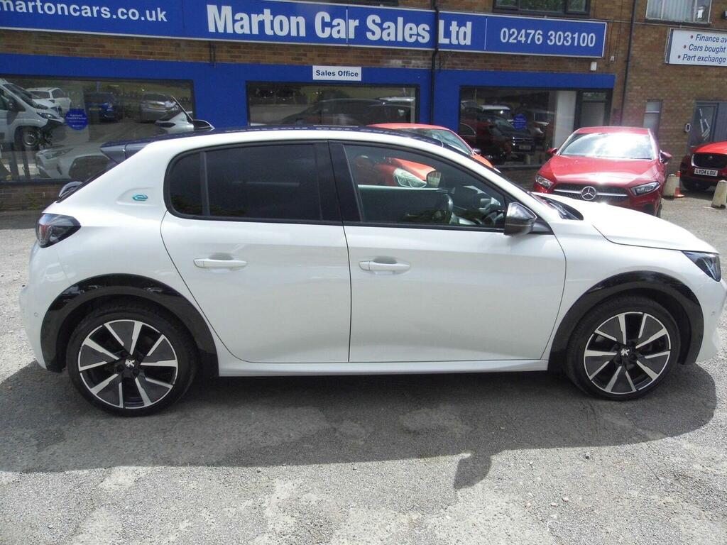 Peugeot e-208 50Kwh Gt Hatchback 7Kw Charger Yellow #8