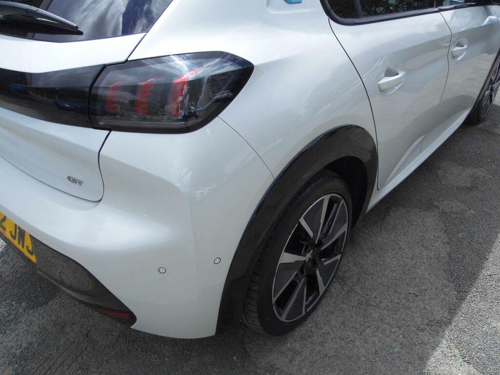 Peugeot e-208 50Kwh Gt Hatchback 7Kw Charger Yellow #10