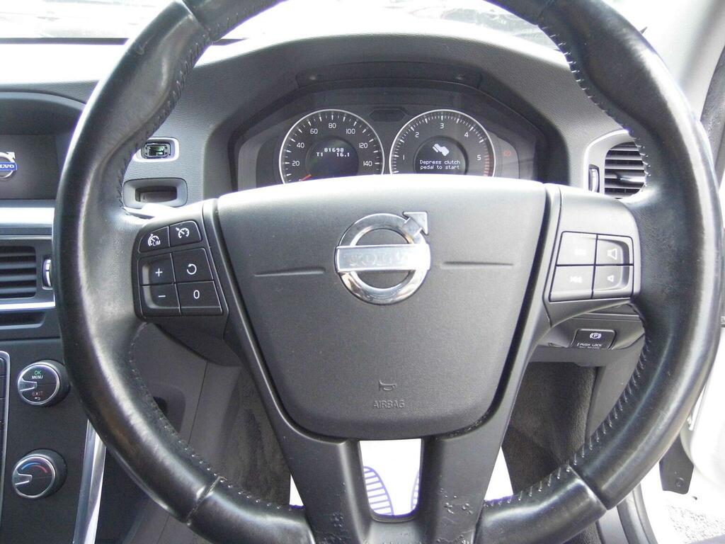 Volvo V60 V60 R-design T4 Black #23
