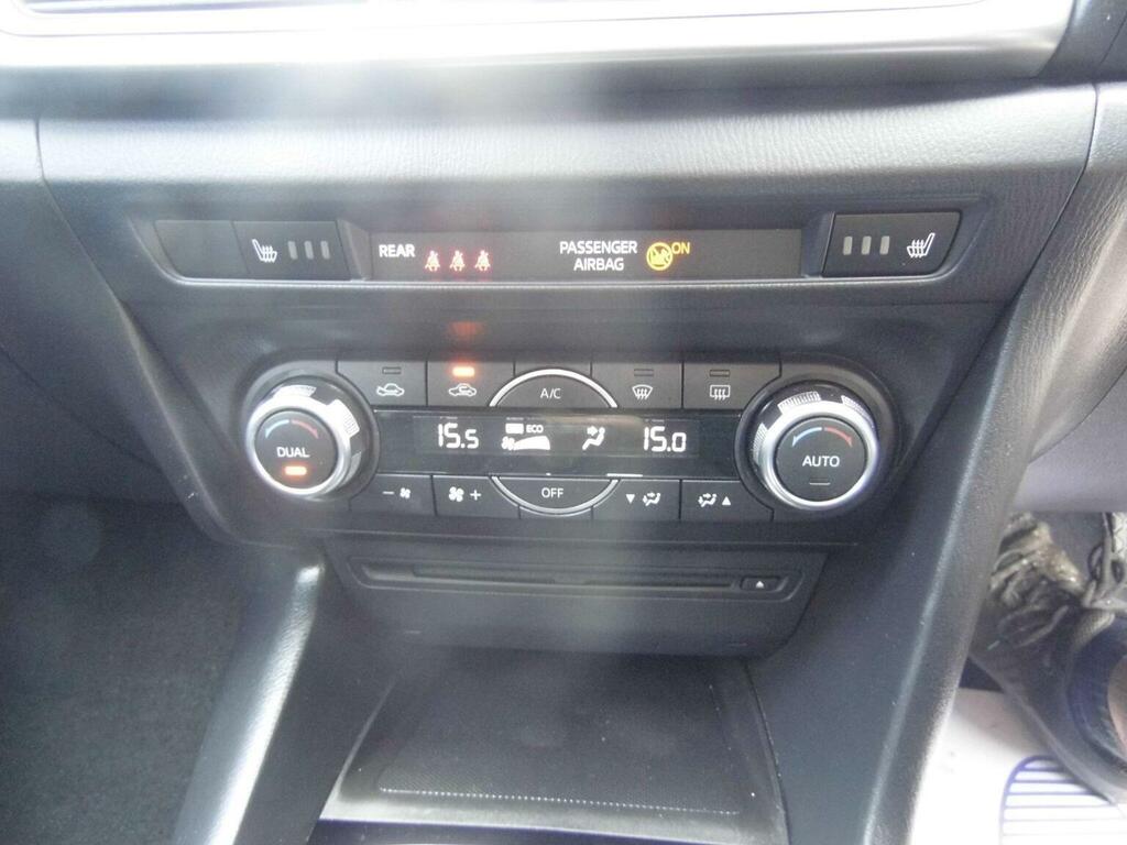 Mazda 3 2.0 Skyactiv G Sport Nav Hatchback Manu White #15