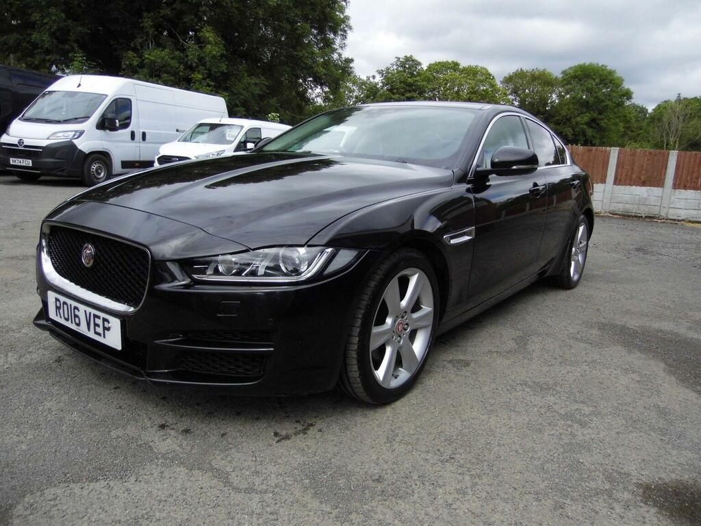 Jaguar XE Saloon 2.0D Portfolio Euro 6 Ss 2016 Black #3