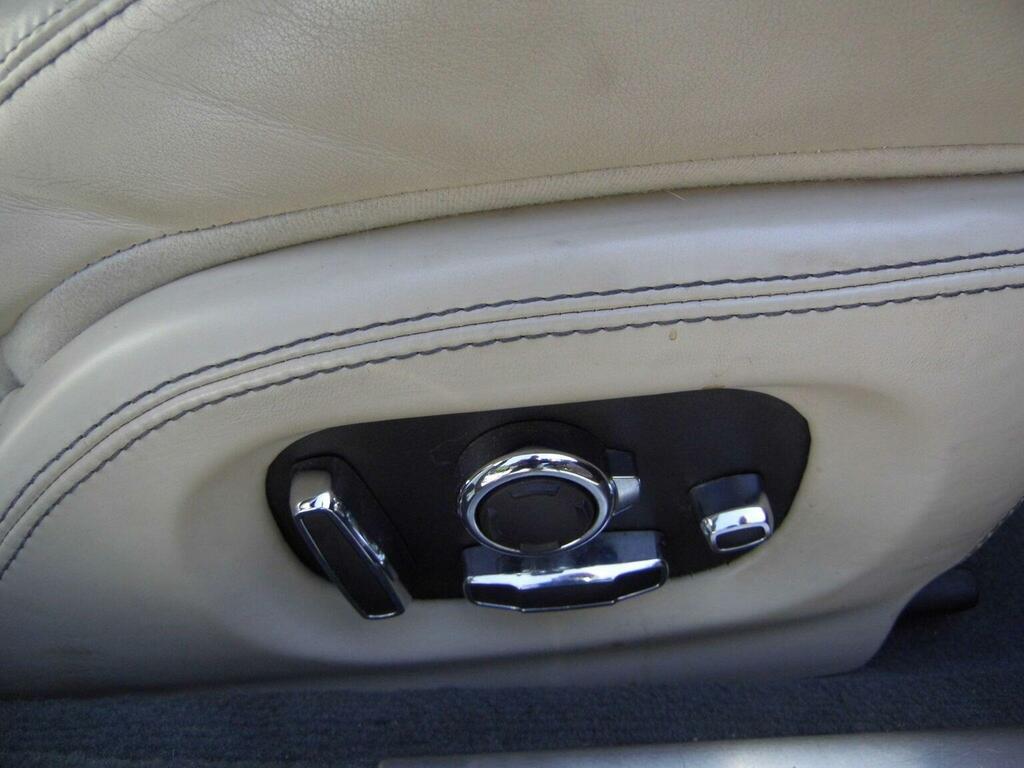Jaguar XJ 3.0 D V6 Portfolio Silver #29