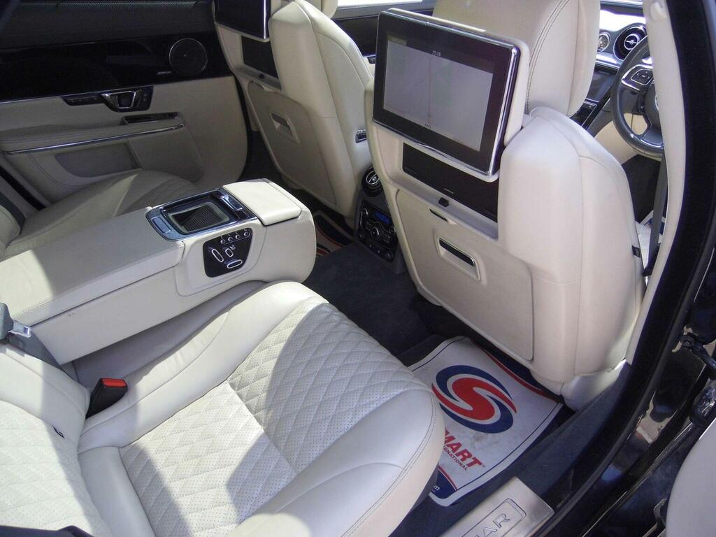 Jaguar XJ 3.0 D V6 Portfolio Silver #22