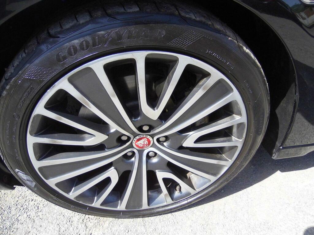 Jaguar XJ 3.0 D V6 Portfolio Silver #14