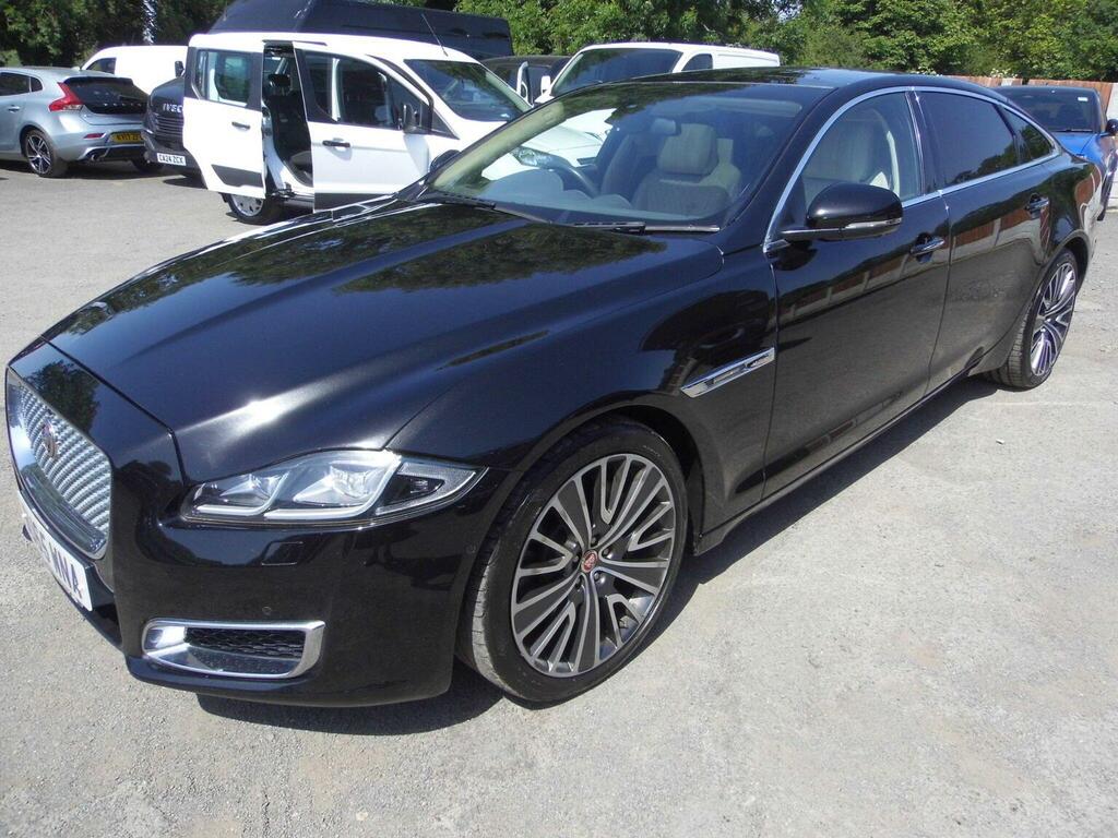 Jaguar XJ Saloon 3.0D V6 Euro 6 Ss Black #3