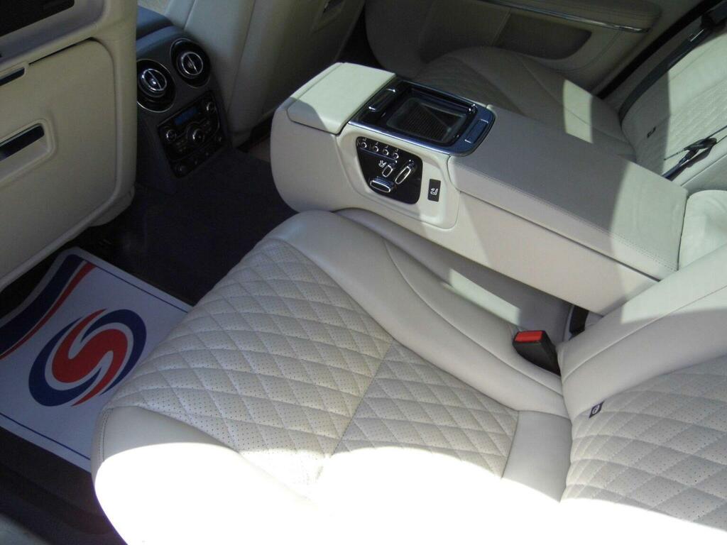 Jaguar XJ 3.0 D V6 Portfolio Silver #20