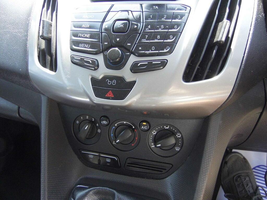 Ford Tourneo Connect Titanium Black #15