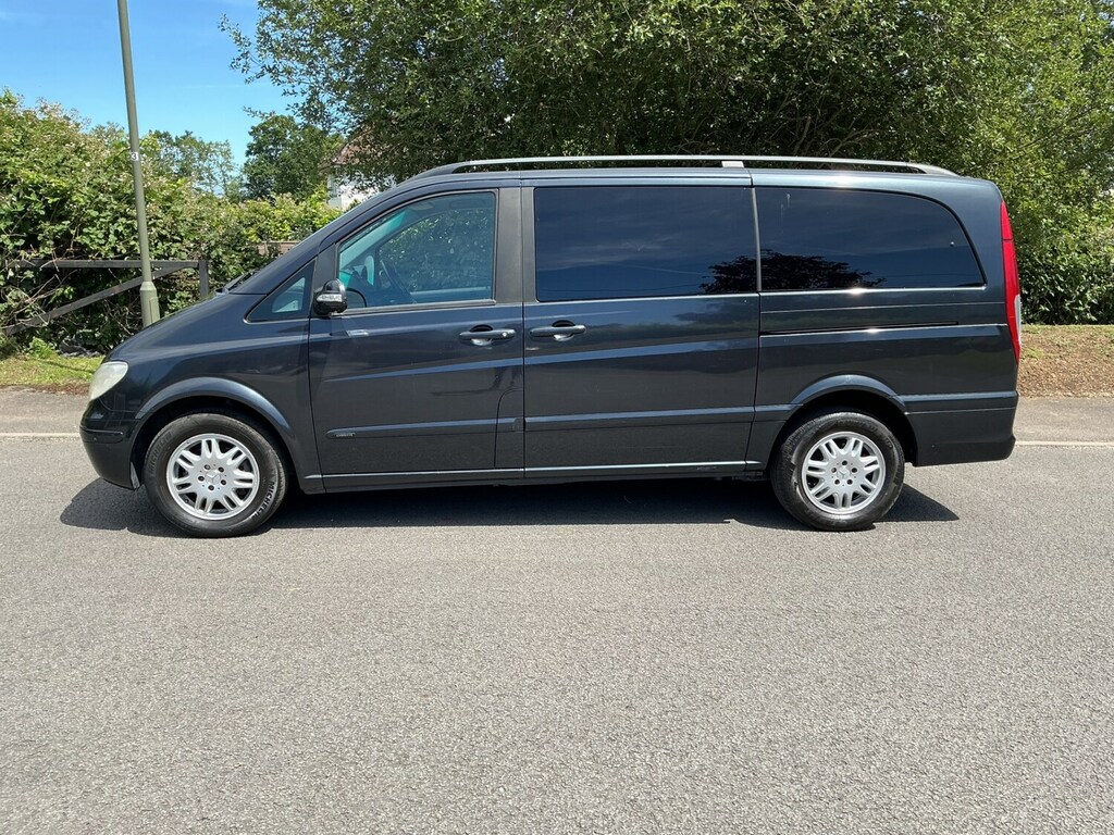 Mercedes-Benz Viano  Purple #18