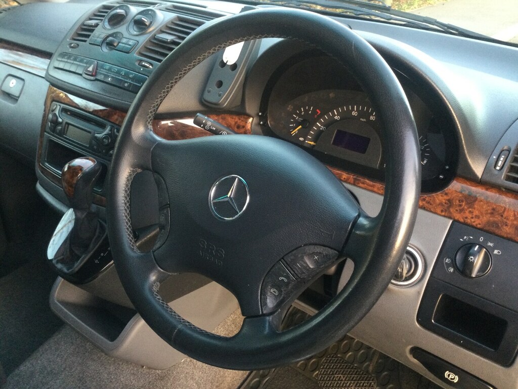 Mercedes-Benz Viano 2.2 Cdi Ambiente Long 150 Tip Black #5