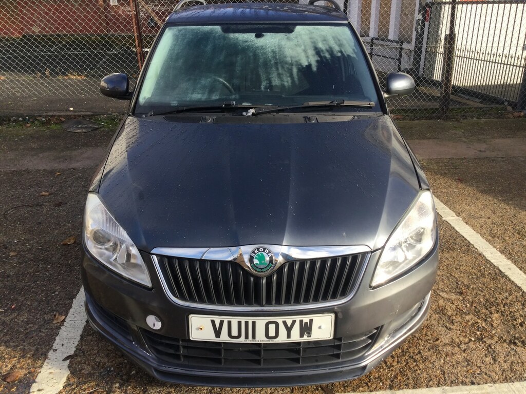 Skoda Fabia 1.6 Tdi Cr 105 Se Grey #4