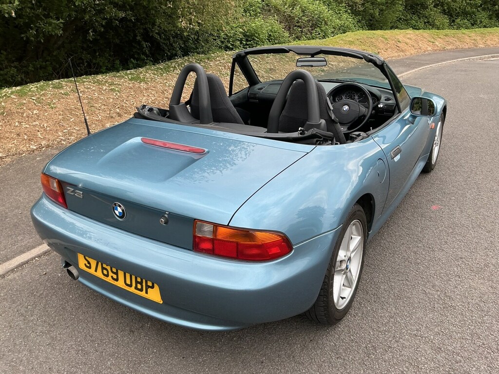 BMW Z3 1.9I Roadster Silver #7