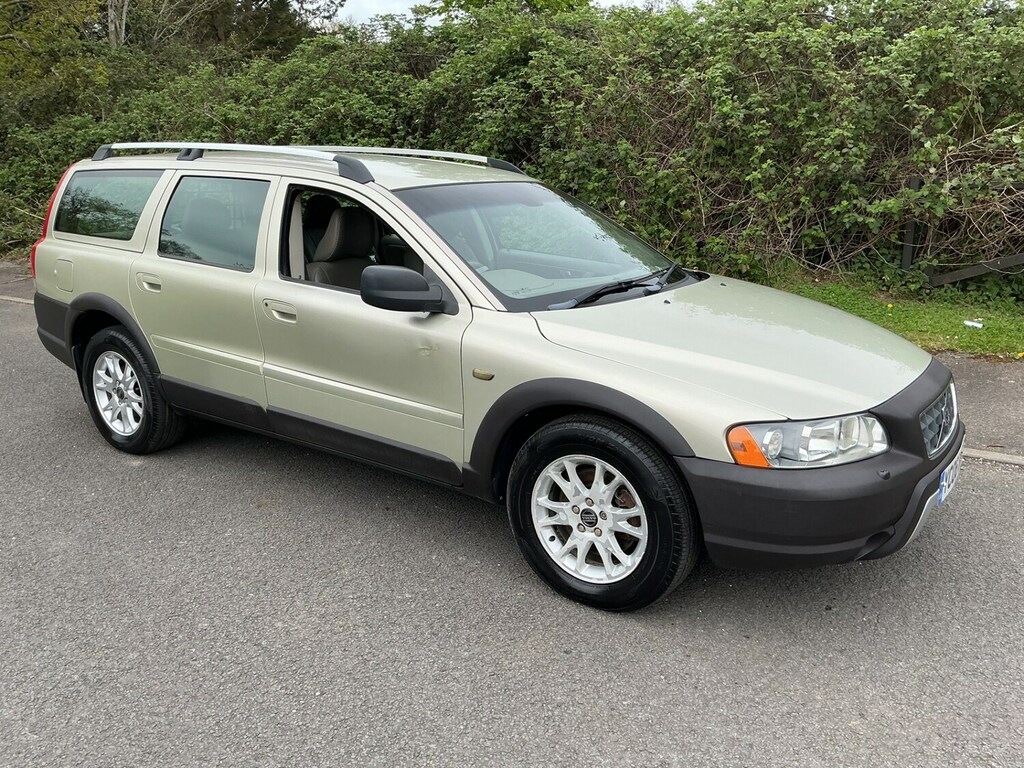 Volvo XC70  Green #18