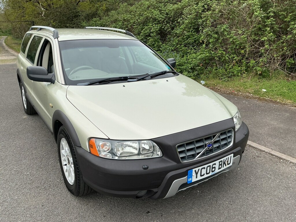 Volvo XC70  Green #16