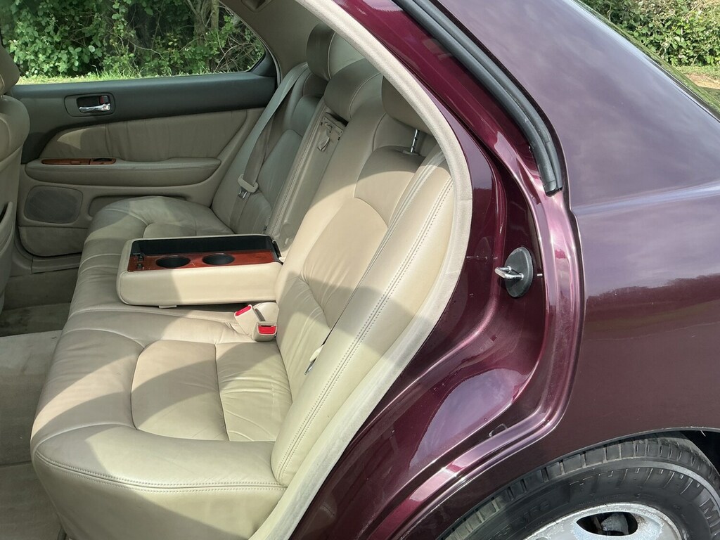 Lexus LS 4.0 V8 Red #6