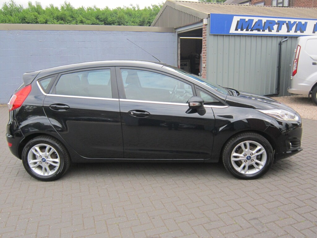 Ford Fiesta 1.0 Ecoboost Zetec BJ16JFU Black #4
