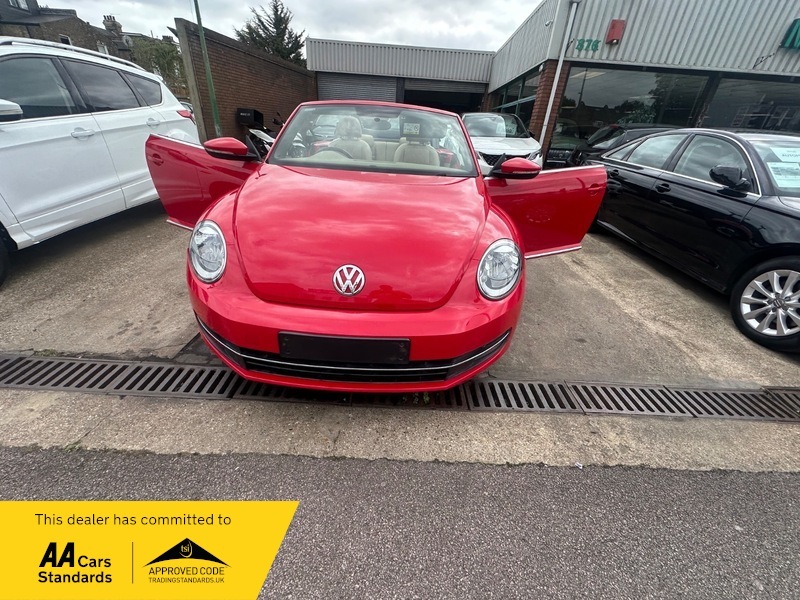 Volkswagen Beetle Design Tsi Bluemotion Convertible Red #4