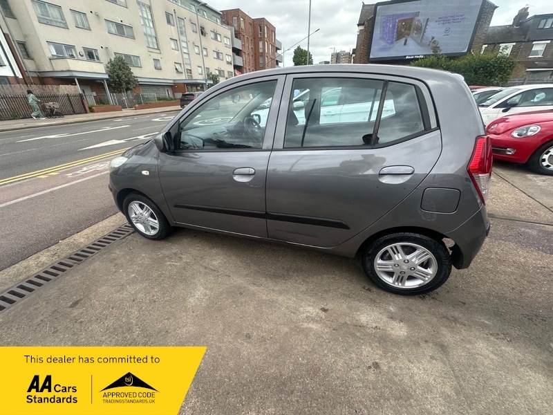 Hyundai I10 Hatchback Silver #9
