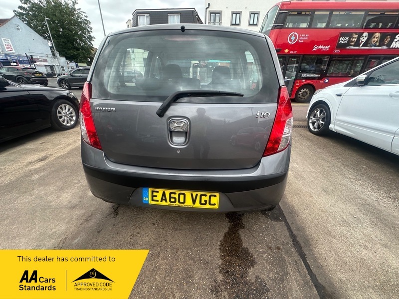 Hyundai I10 Hatchback Silver #18