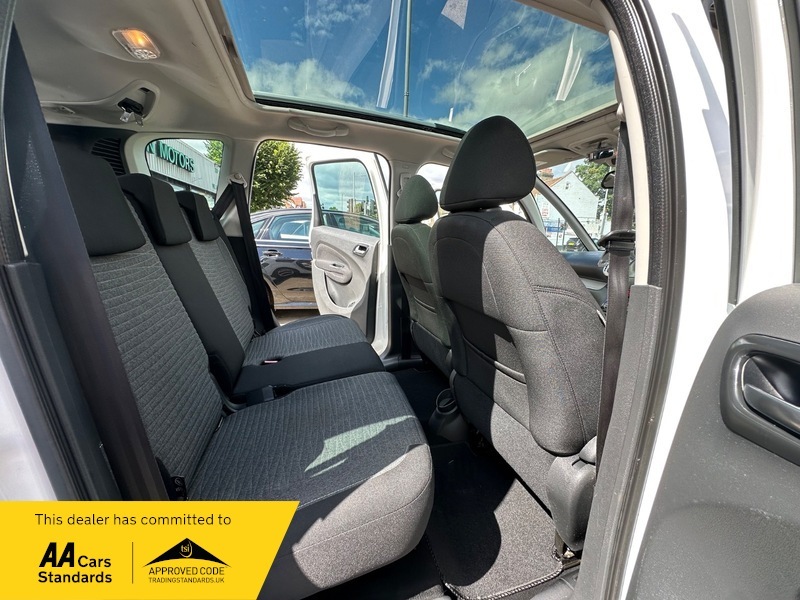 Citroen C3 Picasso Bluehdi Platinum Picasso Grey #37