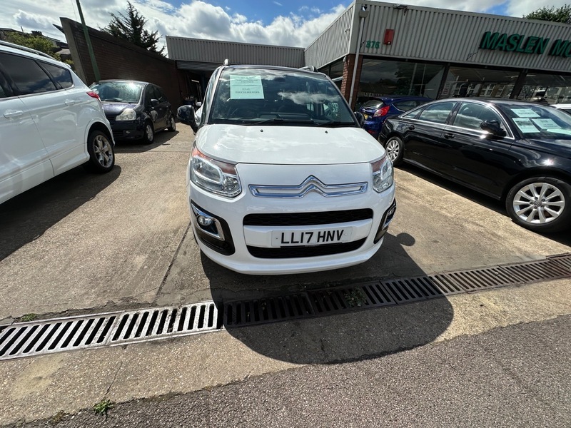 Citroen C3 Picasso Puretech Platinum Picasso White #2