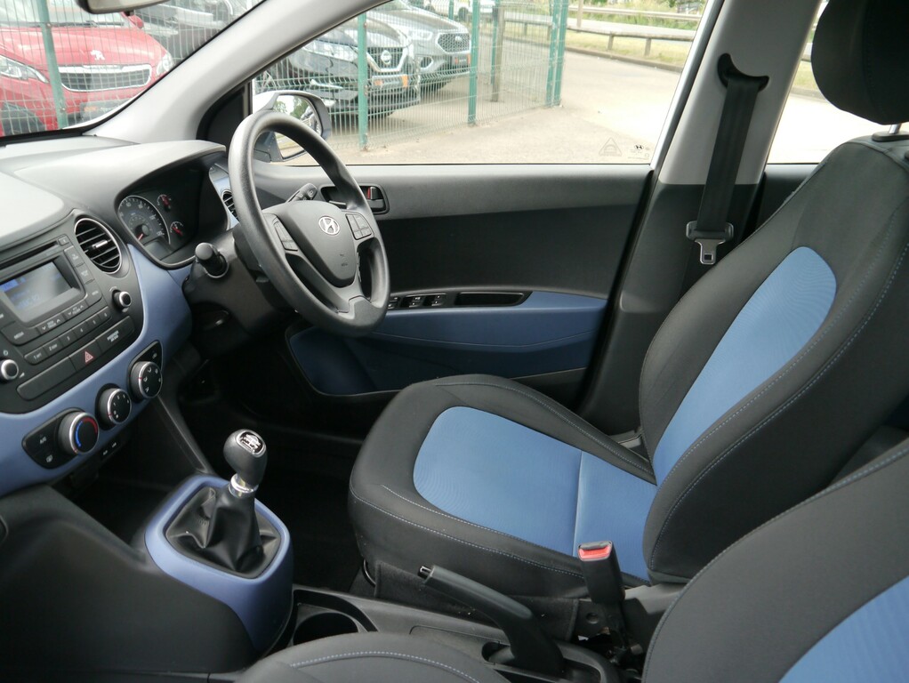 Hyundai I10 1.0 Se Blue Drive EK65MHJ #2