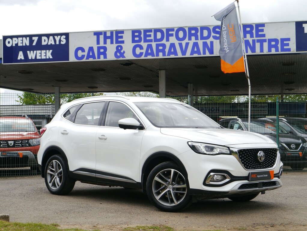 MG HS Excite LE21NNV White