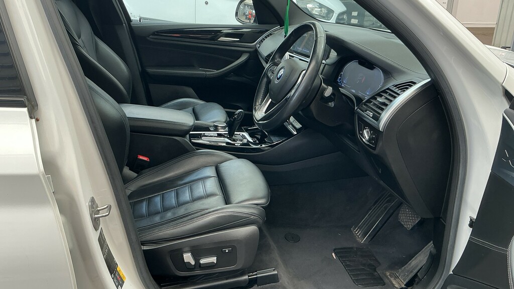 BMW iX3 Premier Edition  #2