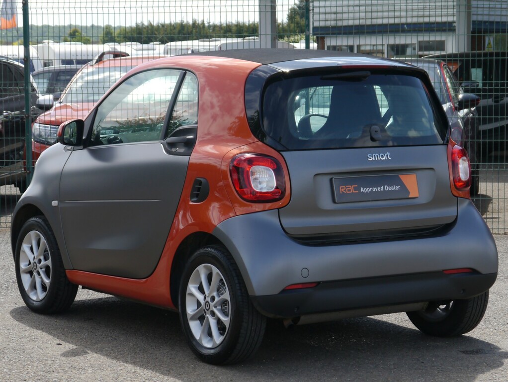 Smart Fortwo Coupe Coupe White #8