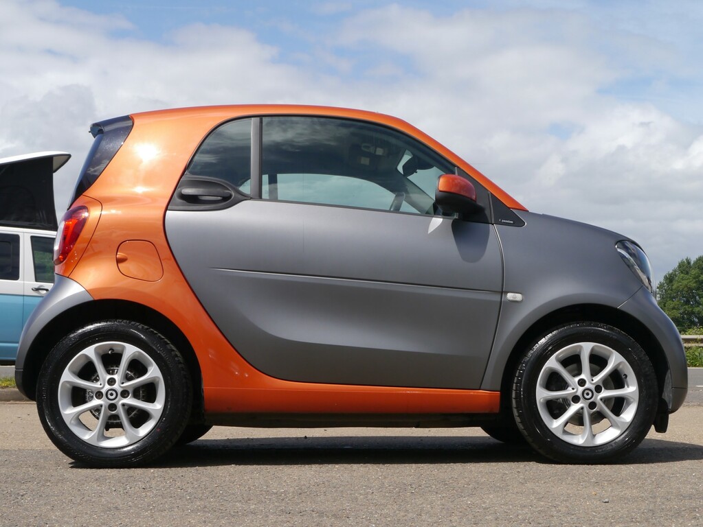 Smart Fortwo Coupe Coupe White #9