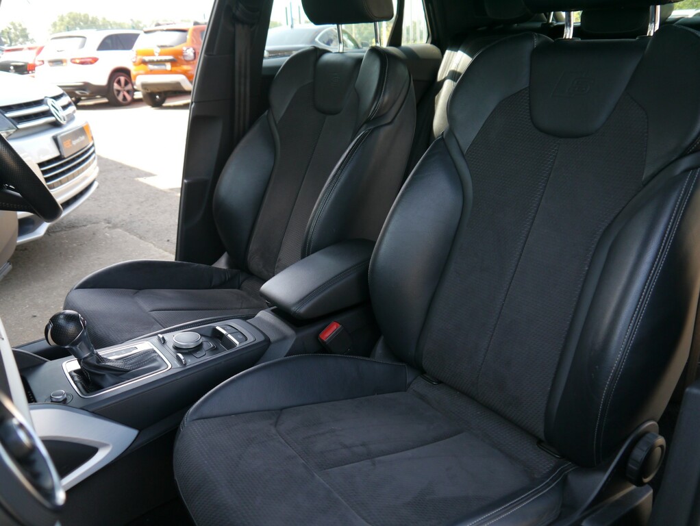 Audi Q2 Tfsi Sport 114 Black #43