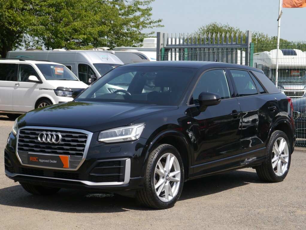 Audi Q2 Tfsi Sport 114 Black #20