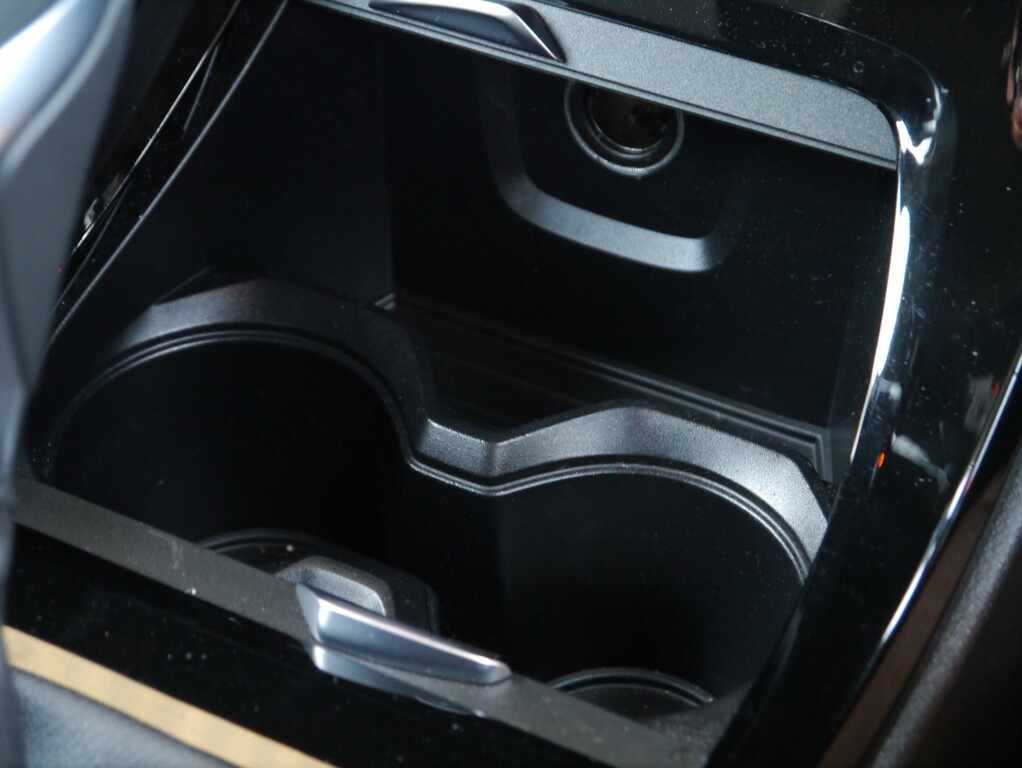 BMW X1 Sdrive18d Sport Black #8