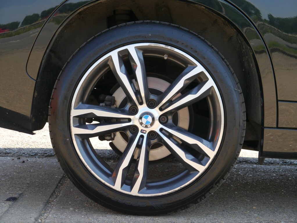 BMW X1 Sdrive18d Sport Black #38