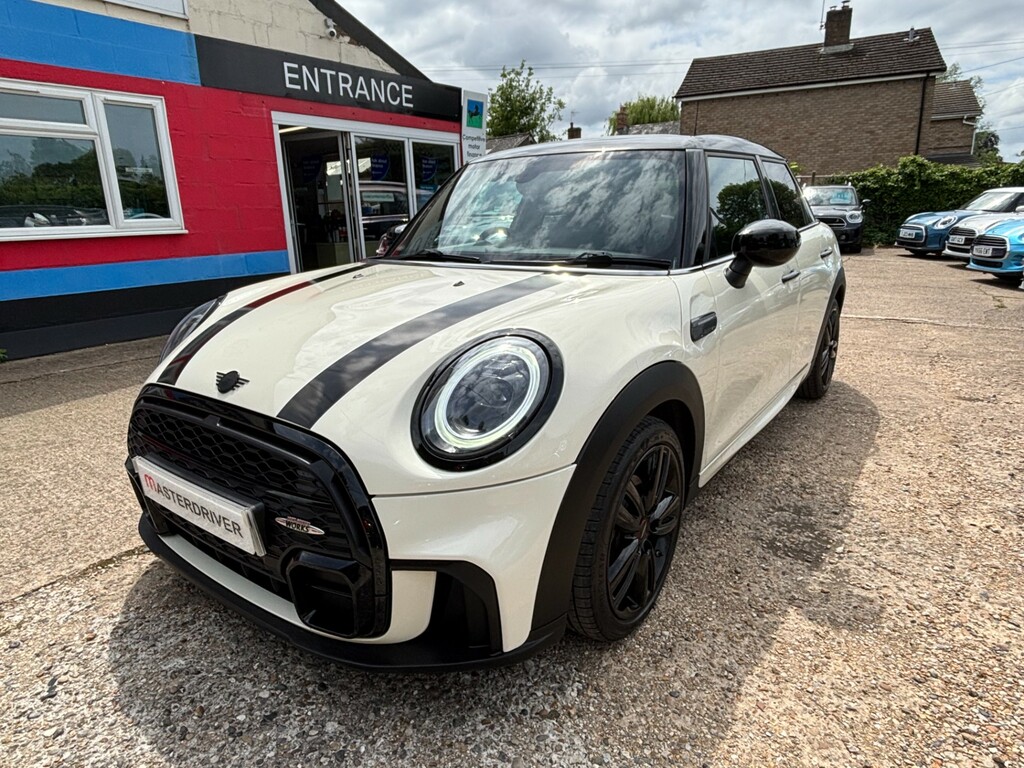 Mini Hatch 1.5 Cooper Sport Hatchback Steptronic E YF22UKN #2