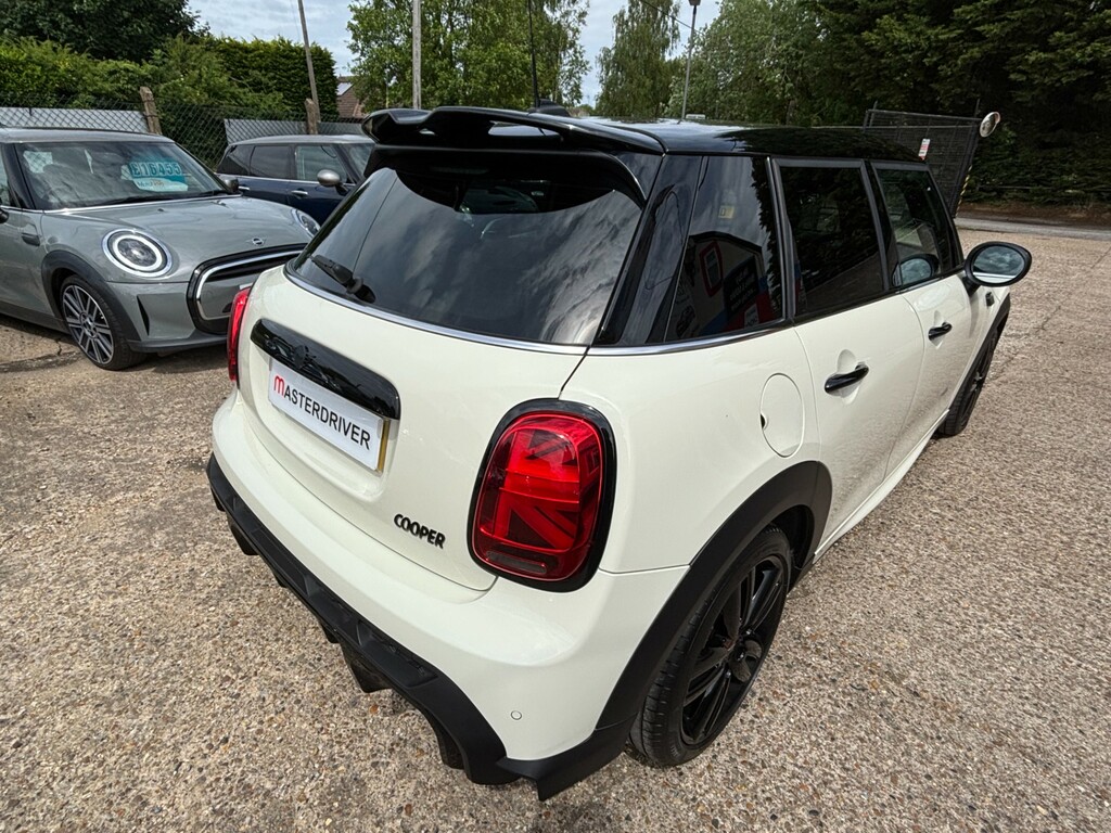 Mini Hatch 1.5 Cooper Sport Hatchback Steptronic E YF22UKN #6