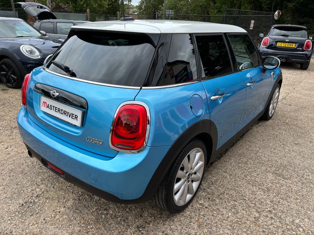 Mini Hatch 1.5 Cooper Hatchback Euro 6 Ss YK66EWT #2