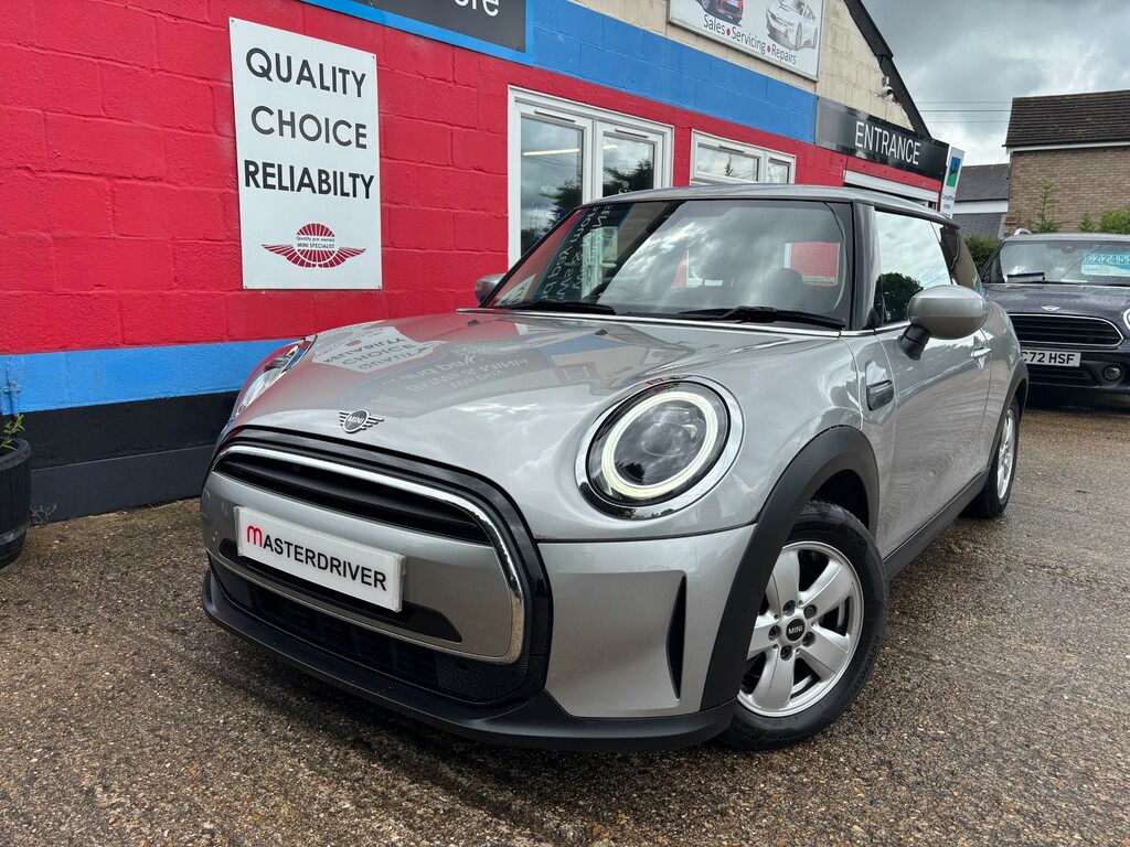 Mini Hatch 1.5 Cooper Classic Hatchback Steptronic 