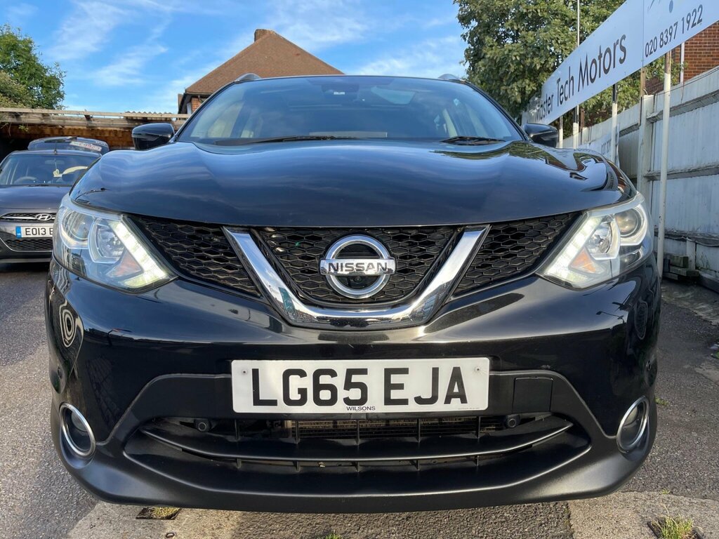 Nissan Qashqai 1.2 Dig-t N-tec 2Wd Euro 6 Ss LG65EJA Black #2