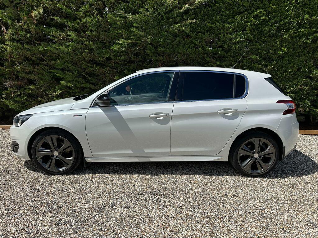 Peugeot 308 Gt Line White #5