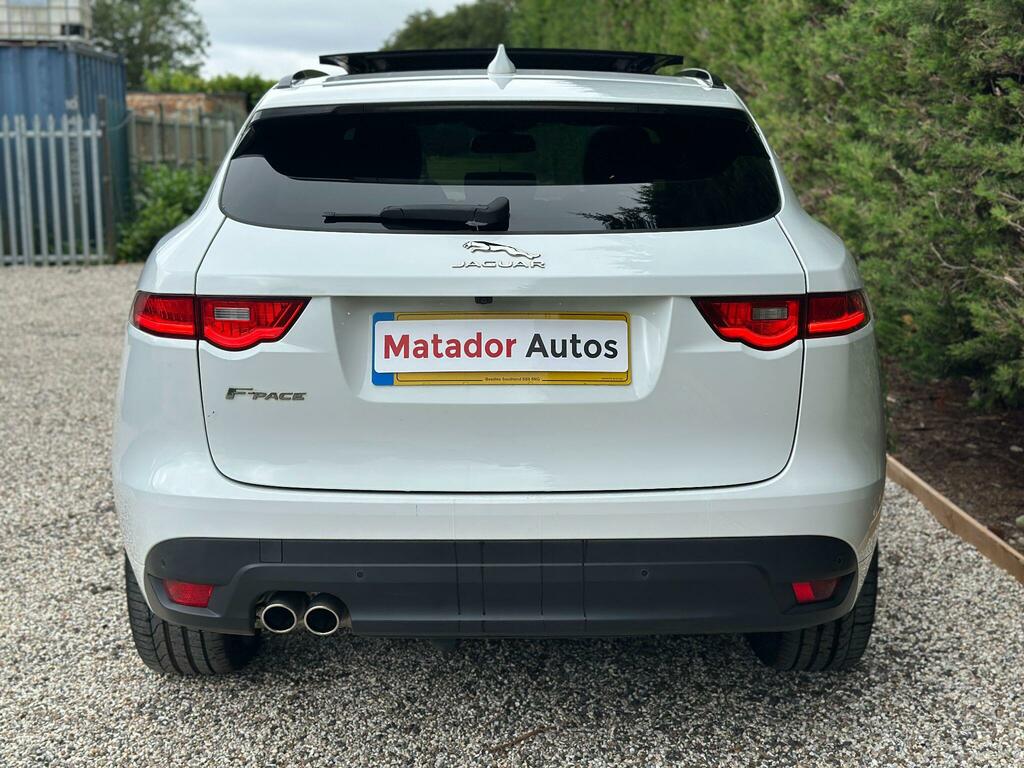 Jaguar F-Pace R-sport White #6
