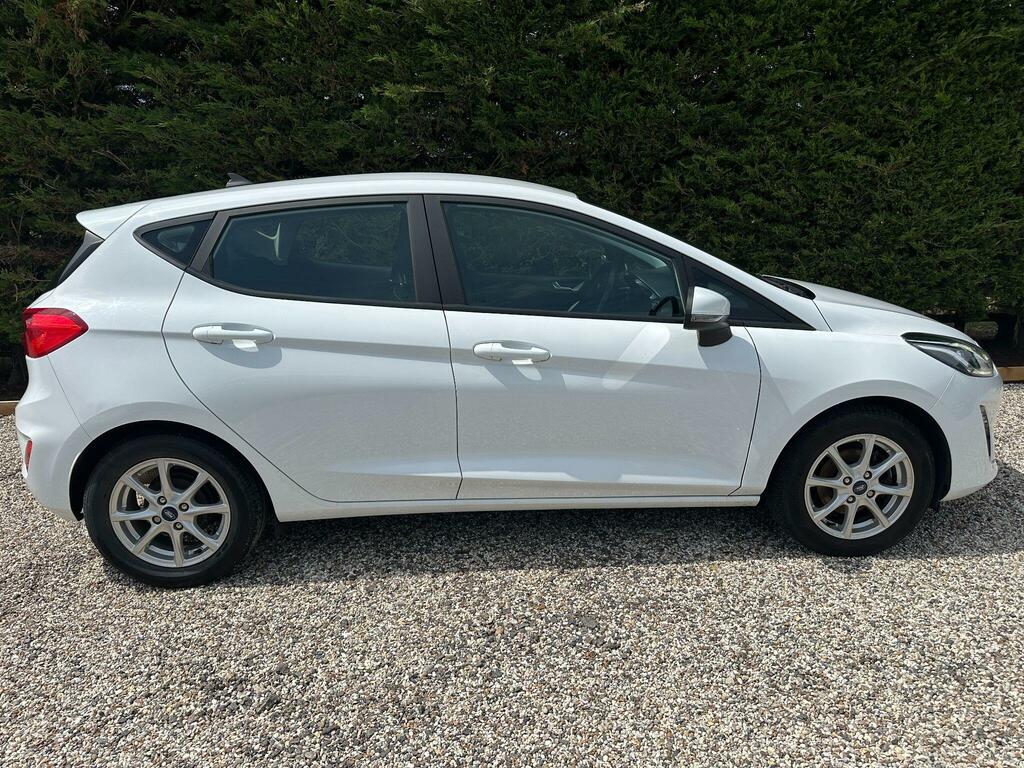 Ford Fiesta Zetec White #3