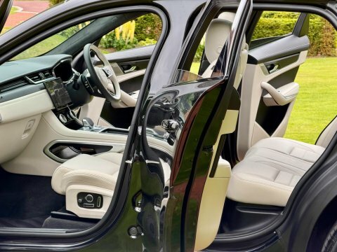 Jaguar F-Pace R-dynamic Hse Black Black #2