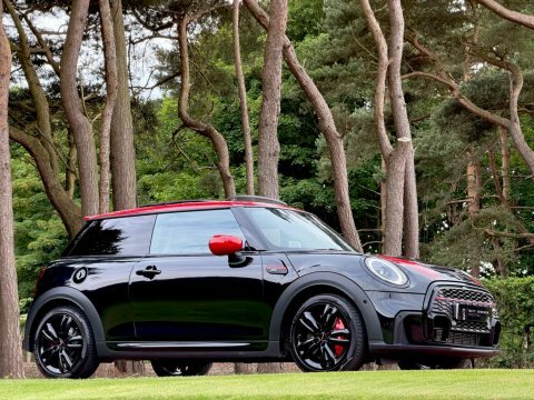 Mini Hatch John Cooper Works Black