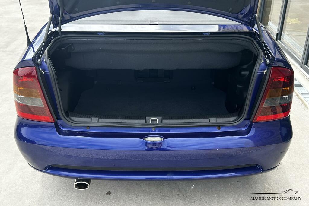 Vauxhall Astra 1.8I 16V Exclusiv Convertible 1 Blue #6