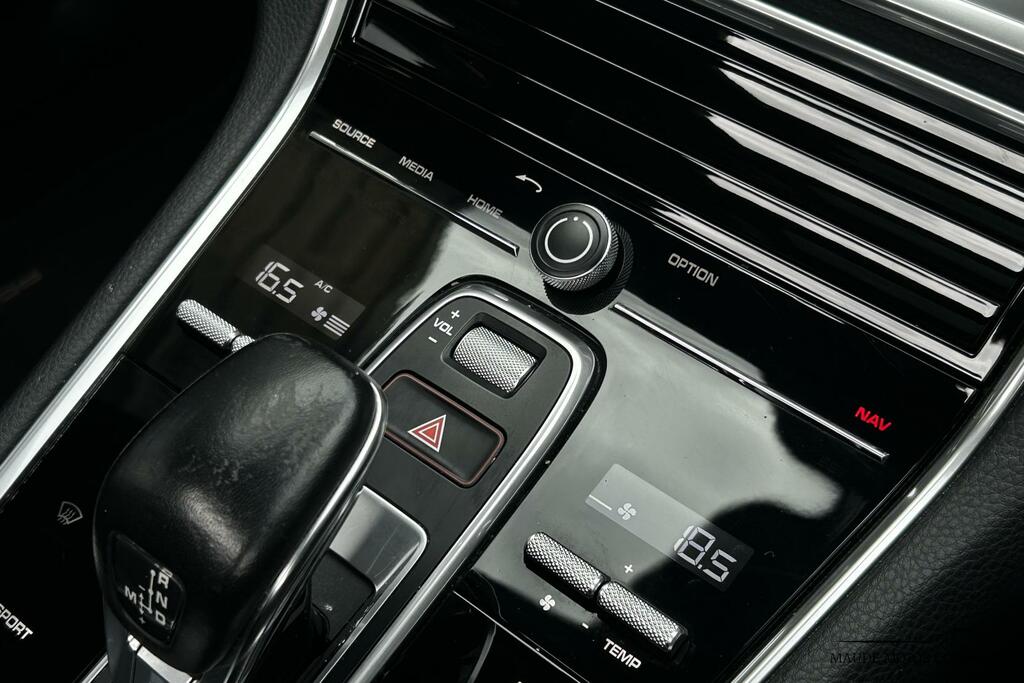 Porsche Panamera Gts Black #34