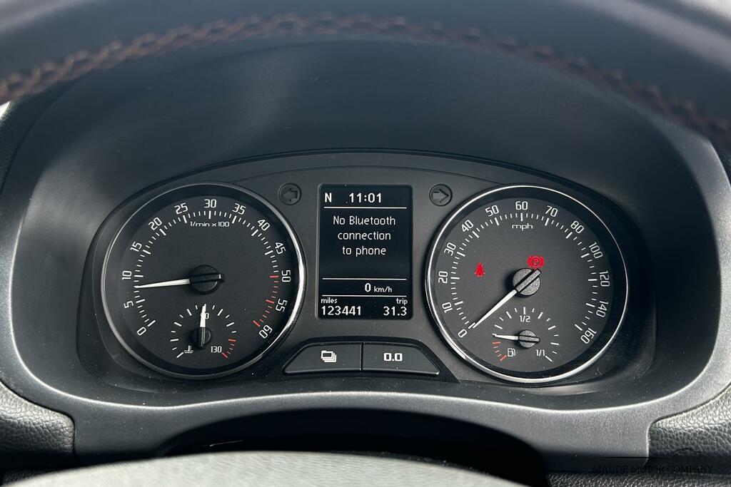 Skoda Fabia 1.2 Tsi Se Euro 5 Green #16