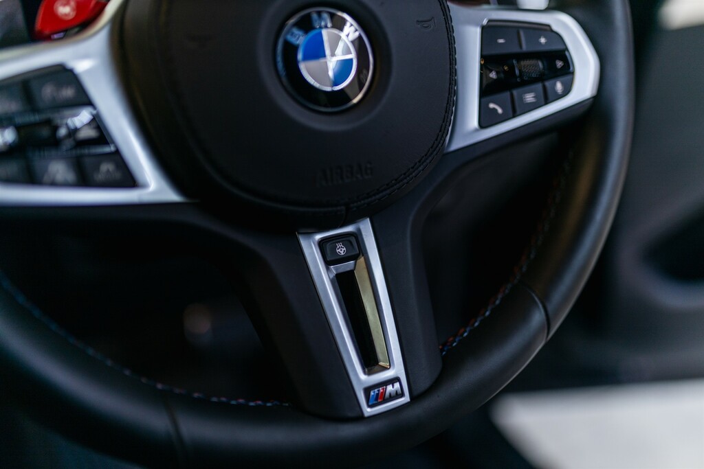 BMW X4 M M Sport Black #32